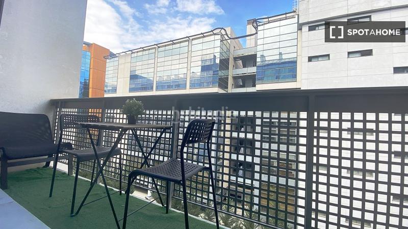 Foto 890c6c5f-99e4-463c-938a-ba90d19994a2. Location appartement avec chauffage dans Virgen del Cortijo-Manoteras Madrid
