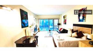 Miete Etagenwohnung in Virgen del Cortijo-Manoteras. Estudio en alquiler en valdefuentes, madrid