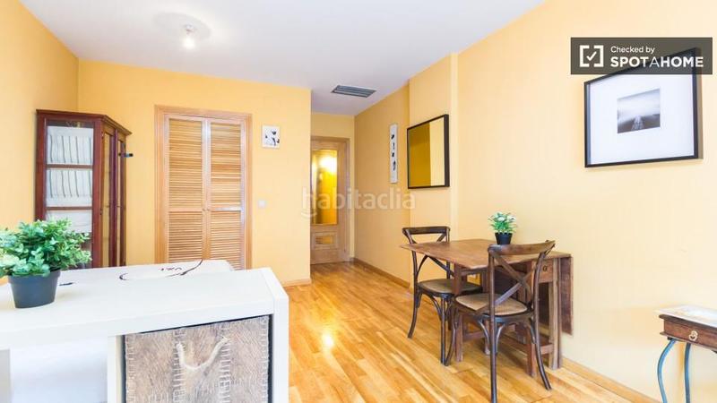 Foto 4e4e3740-85b1-48bf-8abf-799943c0ebac. Alquiler piso estudio de 55m con aire acondicionado en alquiler en tetuán, en Madrid