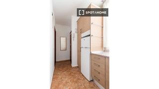 Etagenwohnung in Embajadores-Lavapiés