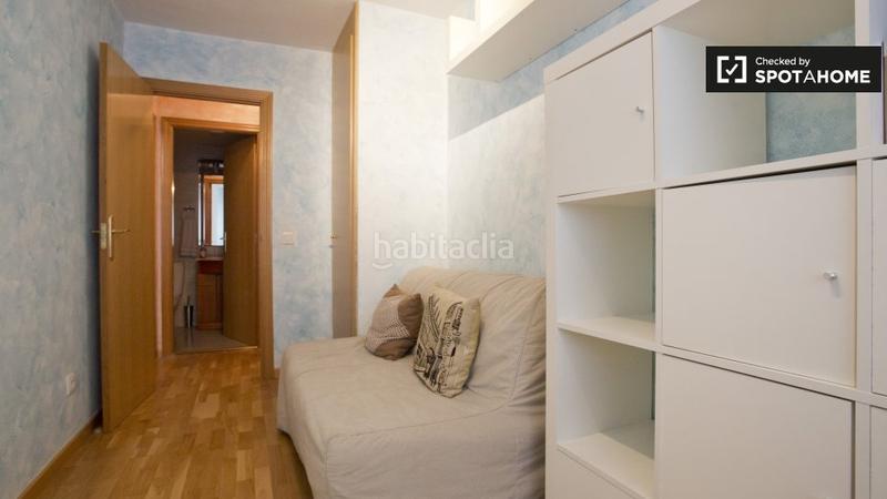 Foto 58ed7563-b62d-4d9f-8bd5-2f1229dc558a. Alquiler piso amplio apartamento de 2 dormitorios en alquiler en usera, en Madrid