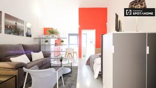 Lloguer Pis a Pueblo Nuevo. Estudio en alquiler en ciudad lineal, madrid