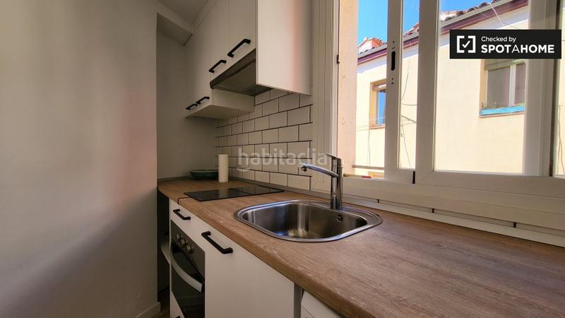 Foto c4f97c16-9c54-445e-98cd-6f8878a1ff53. Rent flat with heating in Embajadores-Lavapiés Madrid