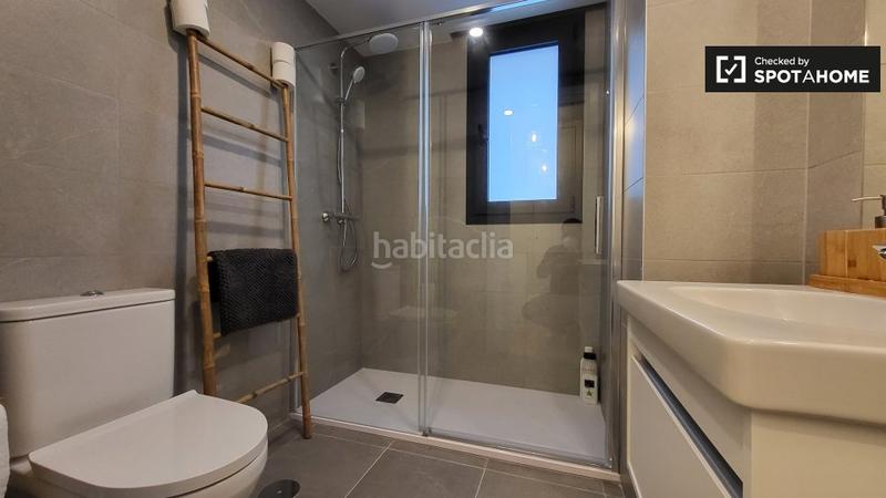 Foto 794522c5-e1bd-430e-87f9-e56c7a9cf6f2. Lloguer pis amb calefacció a Bellas Vistas Madrid