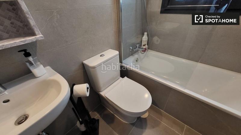 Foto 8a91dfe9-fb50-43a0-b145-9e9ce5804d38. Lloguer pis amb calefacció a Bellas Vistas Madrid