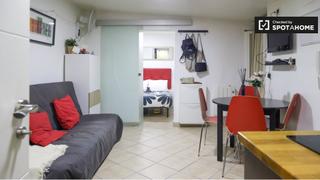 Affitto Appartamento in Embajadores-Lavapiés. Apartamento de 1 dormitorio para alquilar en embajadores