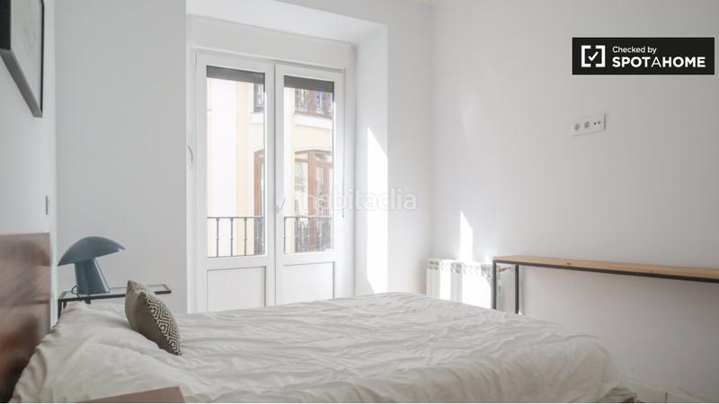 Foto 34c61a01-51f7-484c-b193-5b7b67b97a01. Alquiler piso  de 4 habitaciones en alquiler en sol, . en Madrid