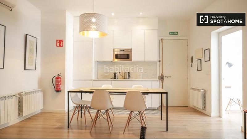 Foto f880219e-efe2-4b49-be16-4e874fc0cd35. Location appartement avec chauffage dans Cortes-Huertas Madrid