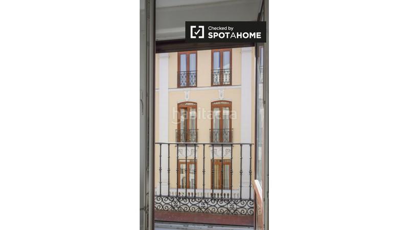 Foto 2dc048ad-dbe2-49f8-817a-0e86e2201c8d. Rent flat with heating in Cortes-Huertas Madrid