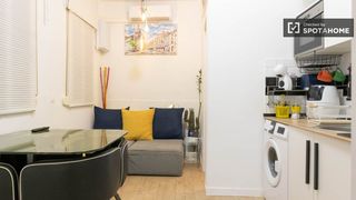 Miete Etagenwohnung in Embajadores-Lavapiés. Piso de 1 dormitorio en alquiler en embajadores, madrid