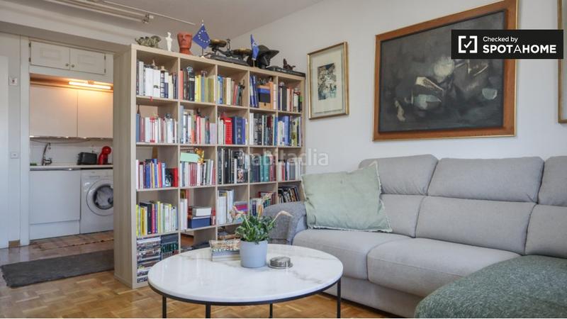 Foto 5eb6a8bd-5eb1-44f5-b18c-e84828599454. Alquiler piso apartamento de 1 dormitorio en alquiler en Peñagrande, en Madrid