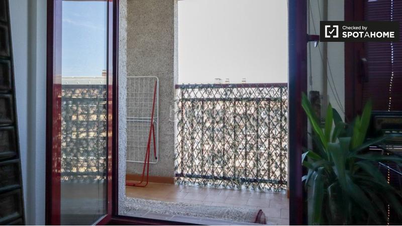 Foto dc12ae08-68af-4d7c-9b14-df800d62a776. Alquiler piso apartamento de 1 dormitorio en alquiler en Peñagrande, en Madrid