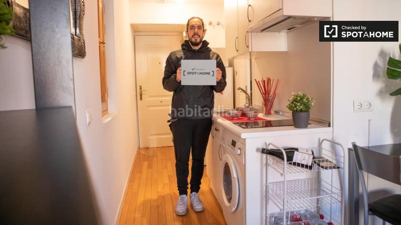 Foto 799e95eb-6bf4-4b9a-8f4d-5611efc94426. Lloguer pis amb calefacció a Puerta del Ángel Madrid