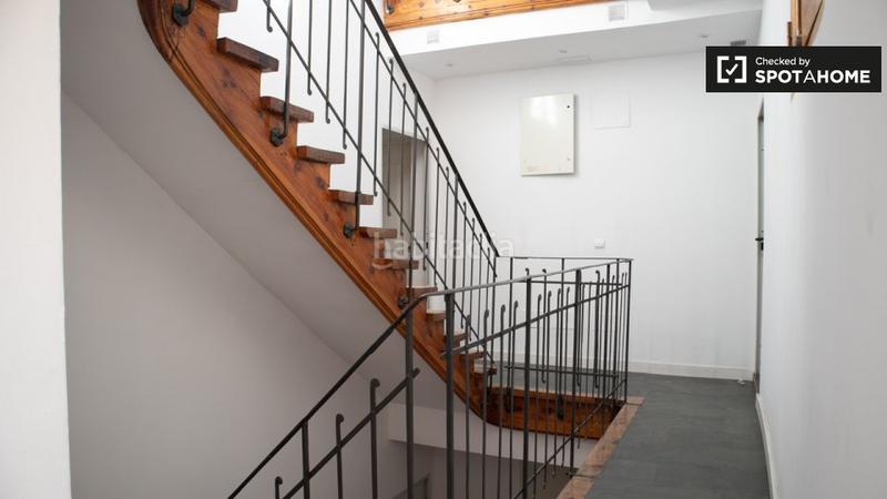 Foto c7cc0066-366f-4db6-8c2f-efca651ac92b. Rent flat with heating in Puerta del Ángel Madrid