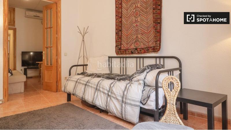 Foto 2ee9fb7a-a9e2-45d0-9102-1455a8baaa98. Alquiler piso  de 2 habitaciones en alquiler en Sol, en Madrid