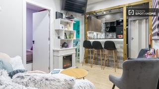 Affitto Appartamento in Palos de Moguer. Piso de 2 habitaciones en alquiler en palos de moguer