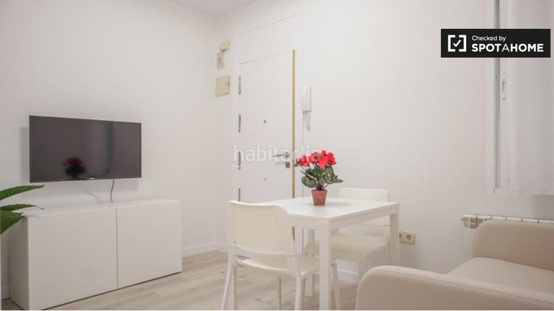 Foto 8273611d-7047-40f7-b8e9-018e16ee7db2. Miete etagenwohnung mit heizung in Acacias Madrid