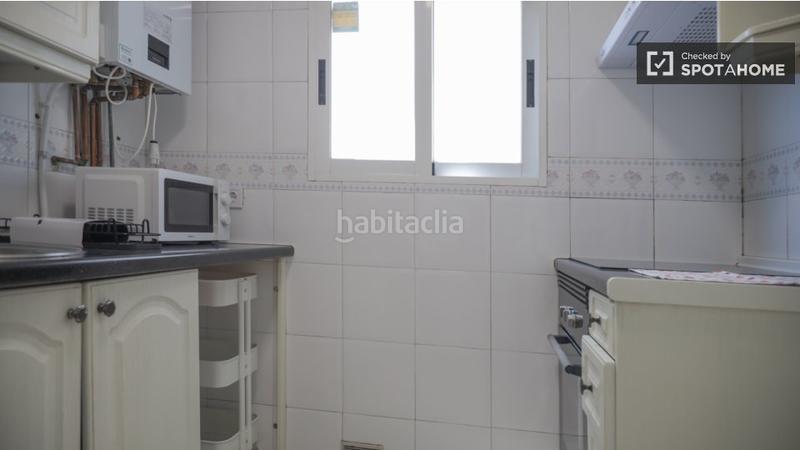 Foto 2ad097b3-10f6-4529-9948-50c33c65813f. Rent flat with heating in Media Legua Madrid