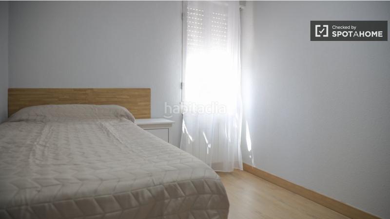 Foto 332c7ece-f186-4a23-b79d-fe4bfb3a349b. Rent flat with heating in Media Legua Madrid