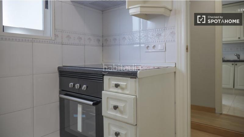 Foto 8e88b112-5aec-4ae5-98b6-098e42dae254. Rent flat with heating in Media Legua Madrid