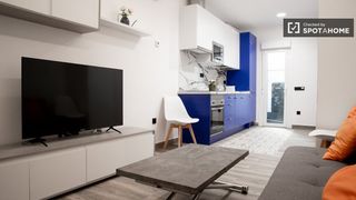 Miete Etagenwohnung in Palos de Moguer. Piso en alquiler en atocha, madrid.