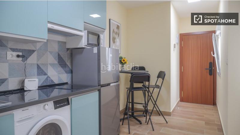 Foto e1225a2c-b950-49fc-80d3-1d976249360a. Alquiler piso estudio en alquiler en Bellas Vistas, en Madrid