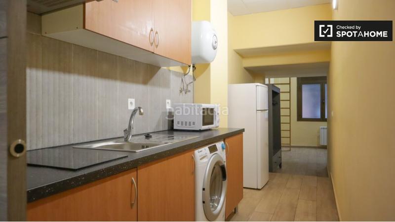 Foto f31a01d8-6b2c-406c-aeac-fa29fe96d688. Alquiler piso estudio en alquiler en Canillejas, en Madrid