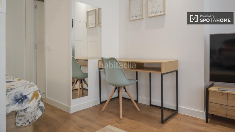 Foto a1594adb-808b-400b-bf5e-9593ec209f51. Alquiler piso estudio en alquiler en Zofío, . en Zofío Madrid