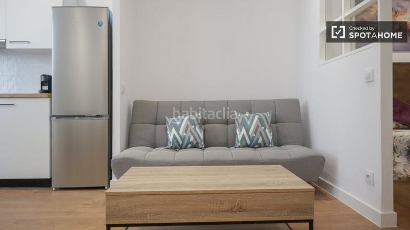 Foto 4dba6fee-bfe2-4743-af3f-d4777230fc83. Miete etagenwohnung mit heizung in Zofío Madrid