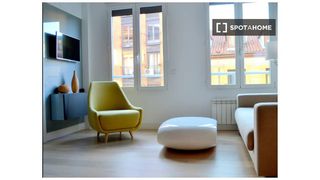 Rent Flat in Universidad-Malasaña. Alquiler de apartamento de 1 dormitorio en universidad, madrid.