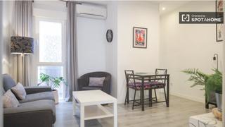 Rent Flat in Castillejos-Cuzco. Piso de 2 habitaciones en alquiler en castillejos, madrid