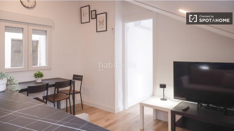 Foto e6a2af14-badc-42bb-bf5a-f8a374daf089. Alquiler piso apartamento de 1 dormitorio en alquiler en sol, en Madrid