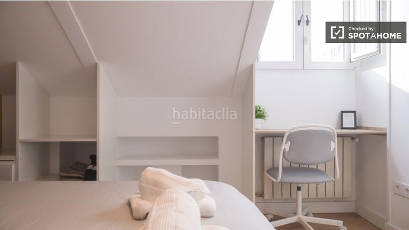 Foto 0a658135-7b13-4528-affd-3dba97941776. Rent flat with heating in Universidad-Malasaña Madrid