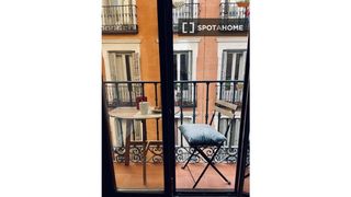 Flat in Embajadores-Lavapiés