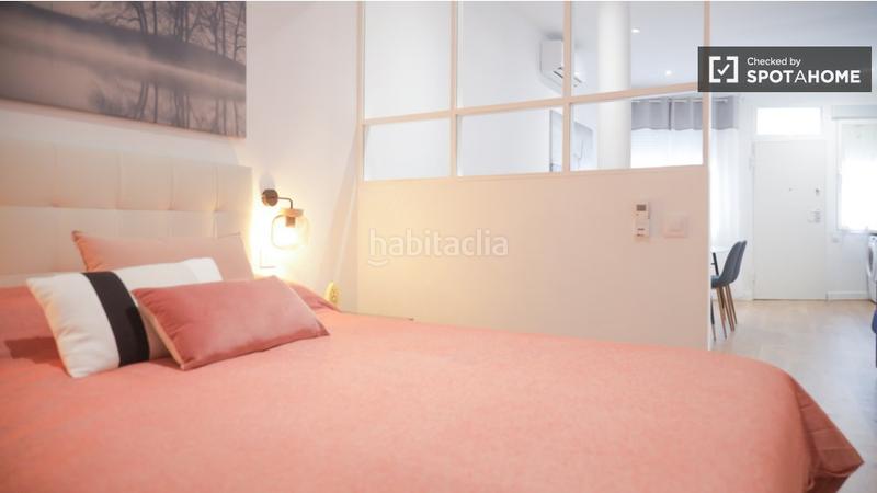 Foto cf830851-2fc8-4e79-817a-7690151c98df. Alquiler piso estudio en alquiler en Zofío, en Zofío Madrid