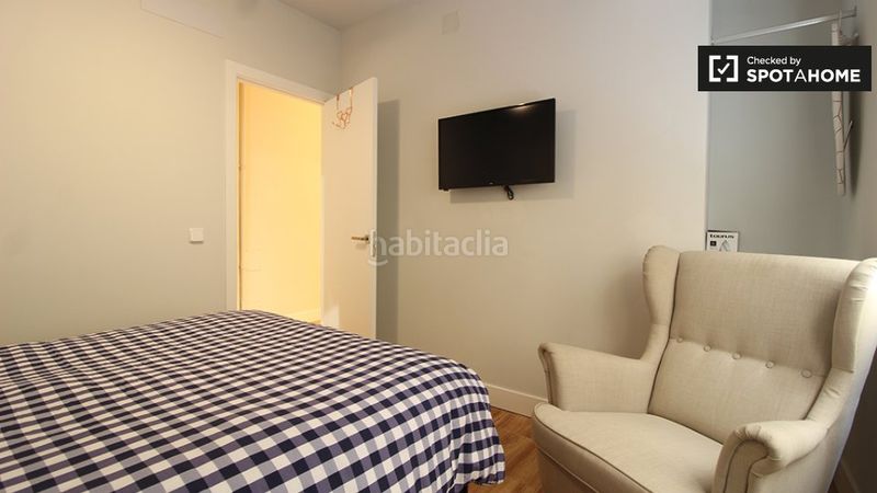 Foto 21cedf7f-b750-4bf0-9cd5-b5609d785db7. Rent flat with heating in Palos de Moguer Madrid