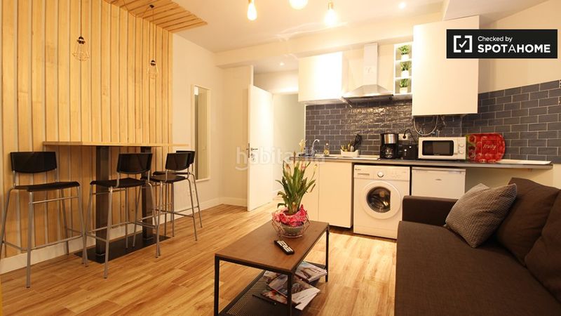 Foto a31e0da2-a10c-462c-aa3a-9d48232a65b5. Rent flat with heating in Palos de Moguer Madrid