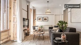 Rent Flat in Trafalgar. Apartamento de 2 dormitorios en centro, madrid