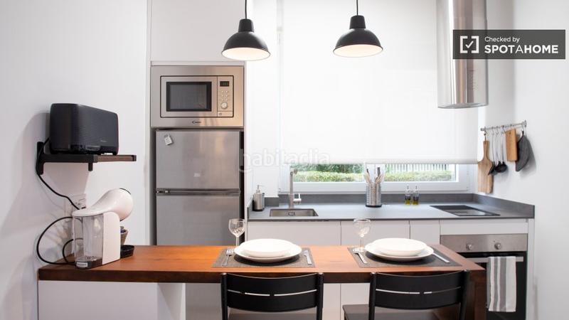 Foto 8dc572f2-88f7-43ee-a1ec-fecb405df313. Rent flat with heating in Pinar del Rey Madrid