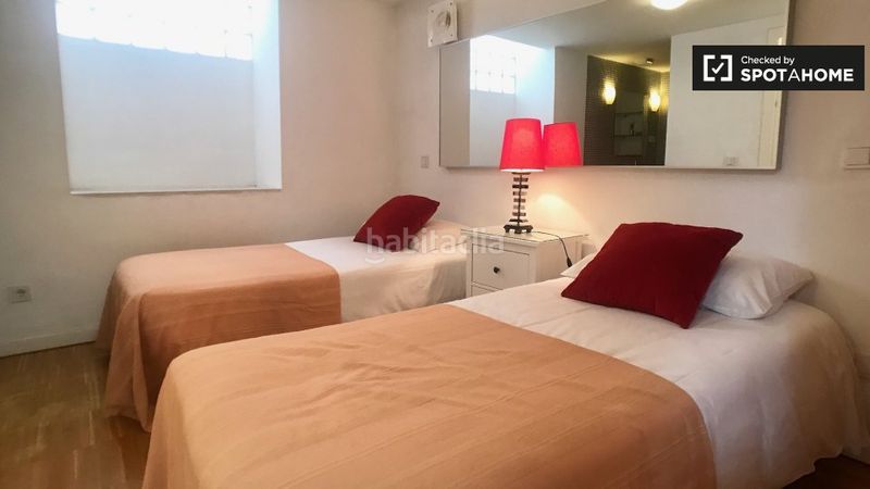 Foto c7fc3d3f-6349-4ce4-8bea-52cc54f7f7d1. Lloguer pis amb calefacció a Embajadores-Lavapiés Madrid