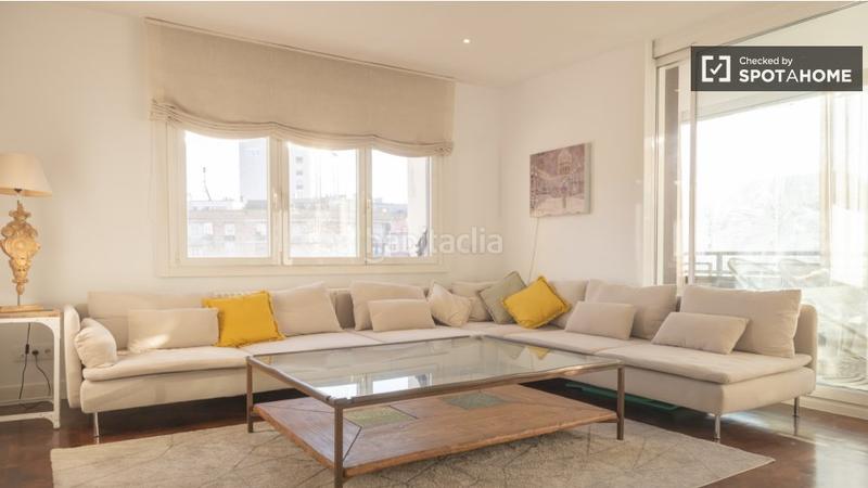 Foto b0988358-238f-44c3-93ca-5b8bdb0e14bb. Alquiler piso apartamento de 4 dormitorios en alquiler en chamartín, en Madrid