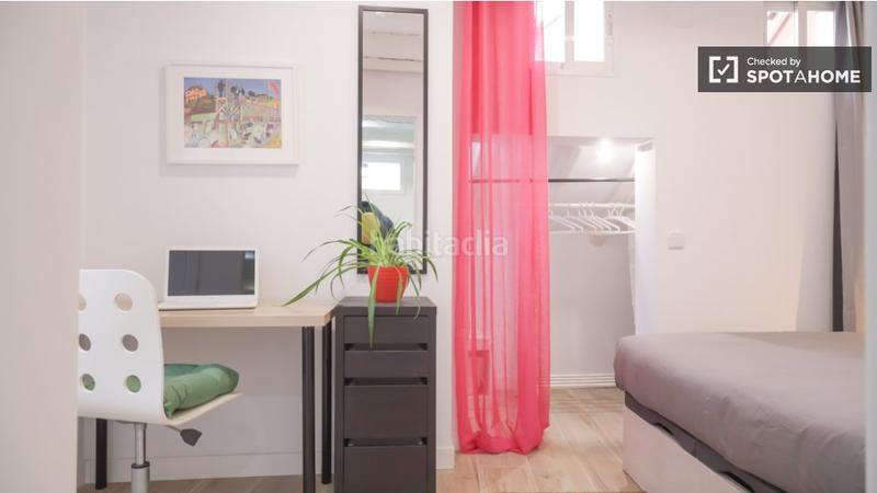 Foto fa2d3c90-b1c6-4358-9b72-7712bf728d8b. Alquiler piso apartamento de 1 dormitorio en alquiler en universidad, en Madrid