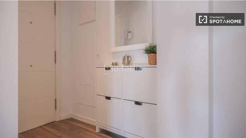 Foto a3b16324-3c97-43b1-ab29-24fbd6fa2e7d. Rent flat with heating in Legazpi Madrid
