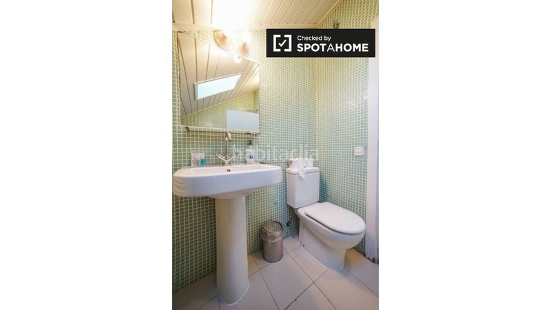 Foto 4a52cb85-ae4f-43db-94a9-8713894e0bc1. Rent flat with heating in Sol Madrid