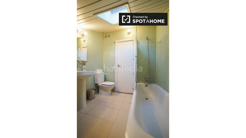 Foto 81319a2f-c8a2-490f-870a-f1368f0311c8. Rent flat with heating in Sol Madrid