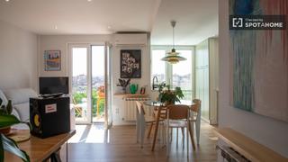 Lloguer Pis a Pradolongo. Apartamento de 1 dormitorio en alquiler en usera, madrid