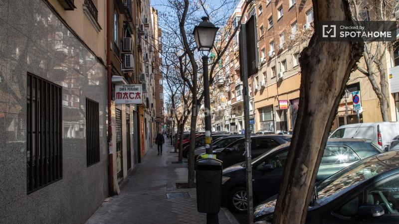 Foto 7517e94b-3ae2-4674-8f48-960bf46e2440. Alquiler piso apartamento de 1 dormitorio en Acacias, en Madrid