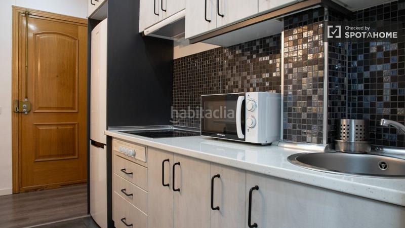 Foto 35e9edd7-6343-4283-aeb8-e07271096820. Rent flat with heating in Acacias Madrid