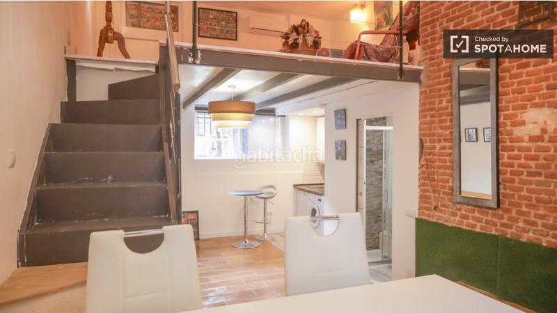 Foto d1109d68-3b7a-4057-b882-e4994508005d. Rent flat with heating in Valdezarza Madrid