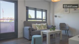 Lloguer Pis a Almendrales. Apartamento de 1 dormitorio en alquiler en madrid